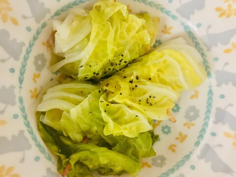 豚バラとにんじんの白菜巻き